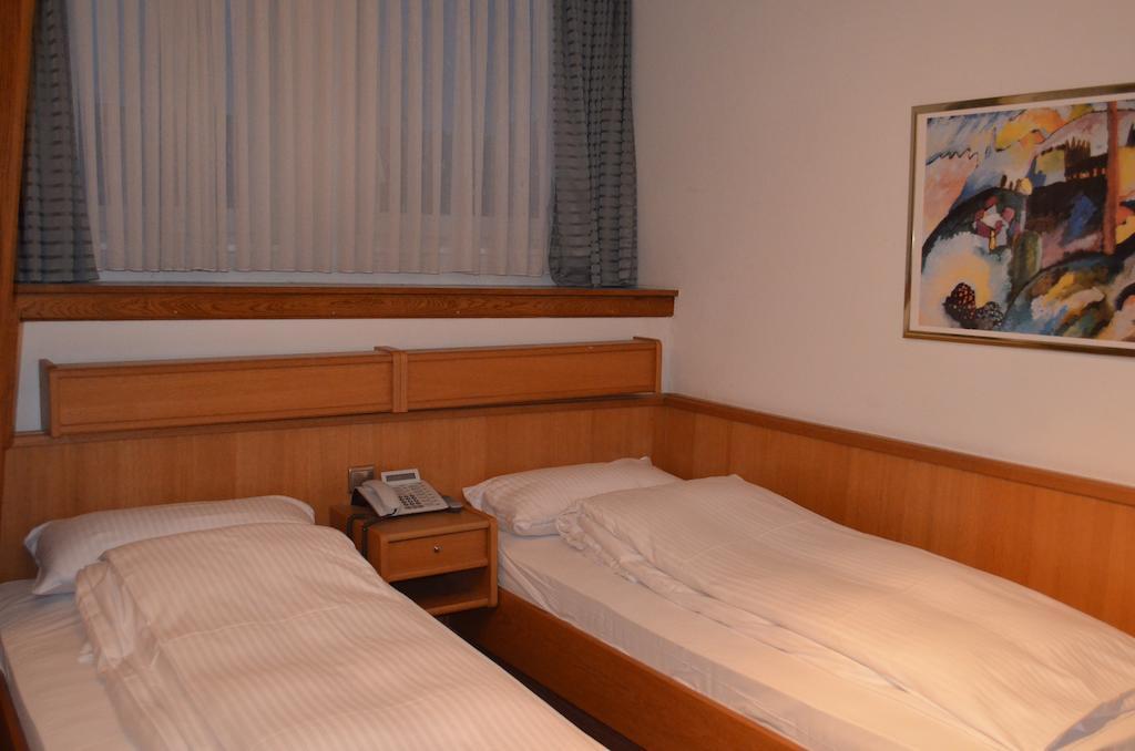 Hotel Drei Schweizer Neuwied Exterior photo